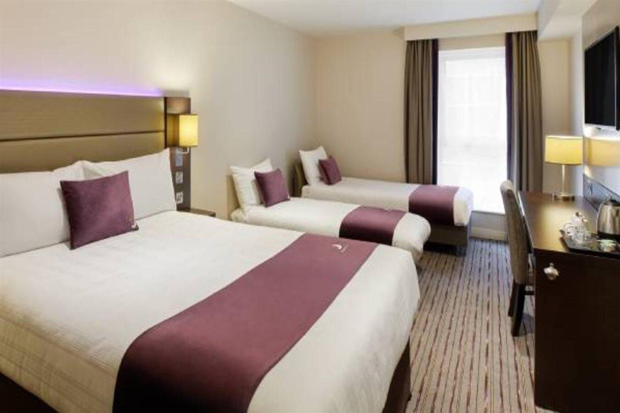 Premier Inn Fort William Exterior photo